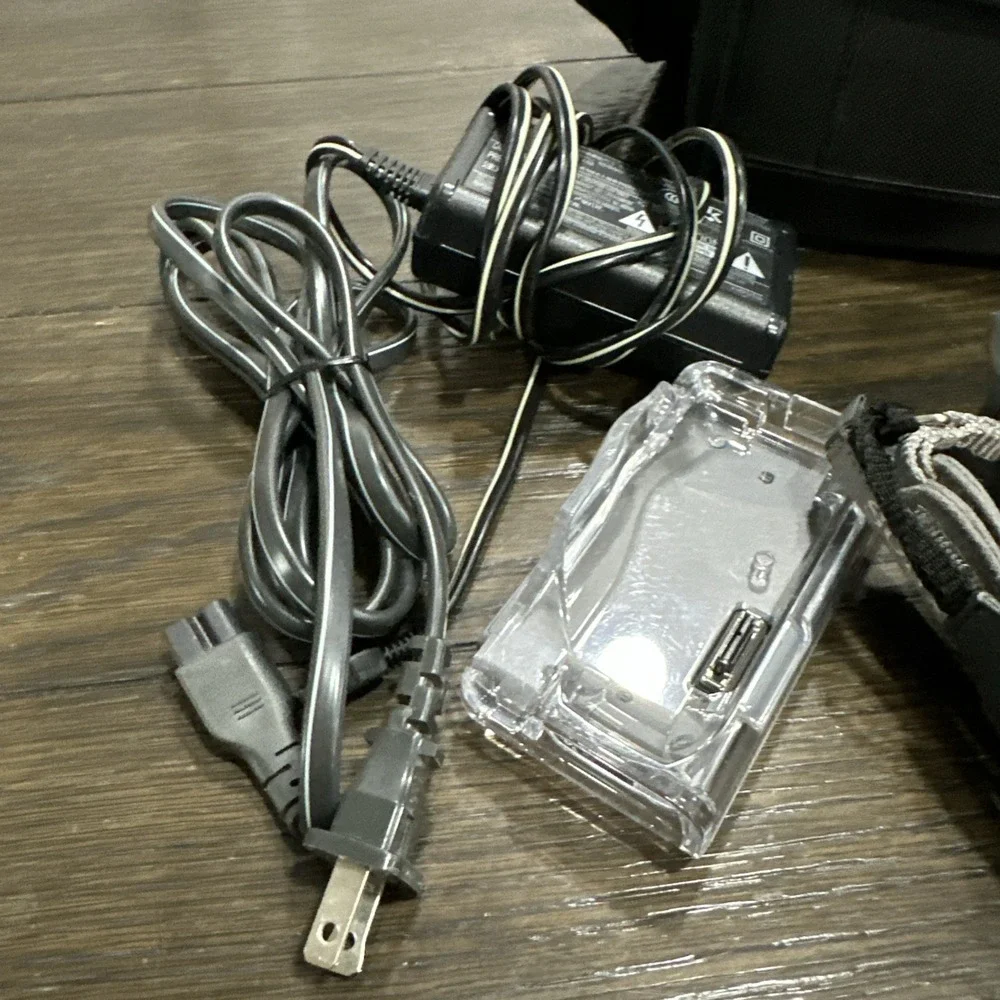 Sony Handycam DCR-HC32 NTSC Digital Video Camera Recorder